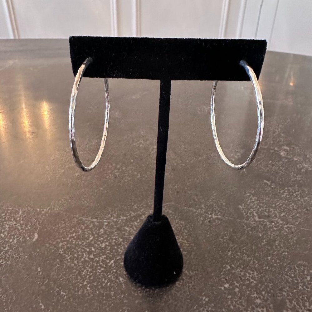Gorgeous silver hoops!